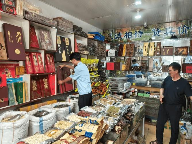 長(zhǎng)白縣市場(chǎng)監(jiān)管局開展食用農(nóng)產(chǎn)品標(biāo)簽專項(xiàng)檢查，護(hù)航消費(fèi)者“菜籃子”安全